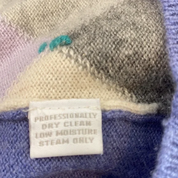 NWOT Chater Club Cashmere argyle sweater. Sz M - Picture 6 of 6